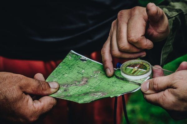 Day Hiking Gear Checklist: What To Pack For Hiking In The Canadian Rockies